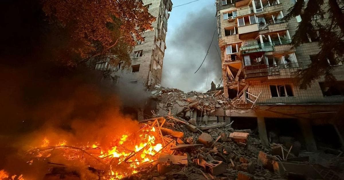 روسيا تستهدف مناطق بأوكرانيا تسبب قتلى ومصابين