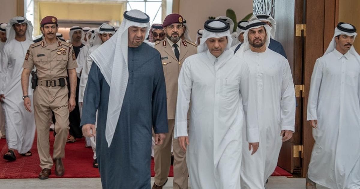 رئيس الإمارات يصل إلى الدوحة