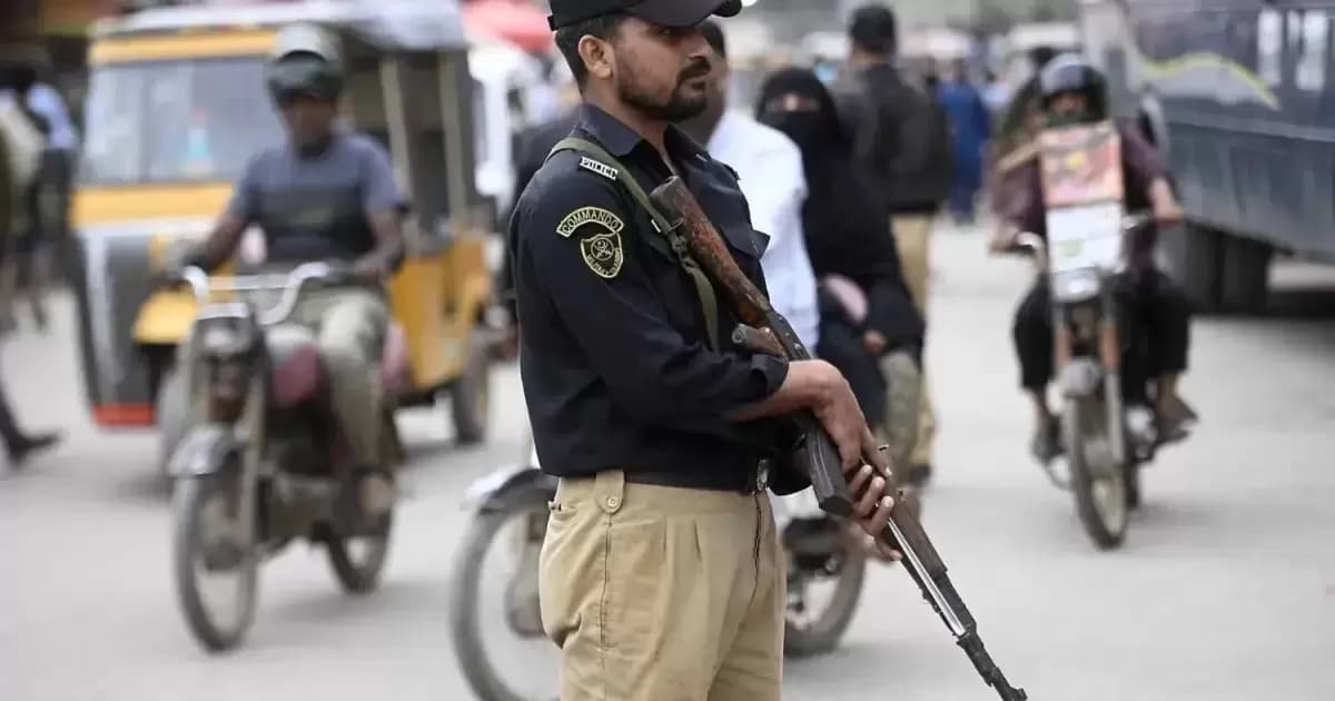 11 مسلحين يلقون حتفهم في عمليات أمنية في باكستان