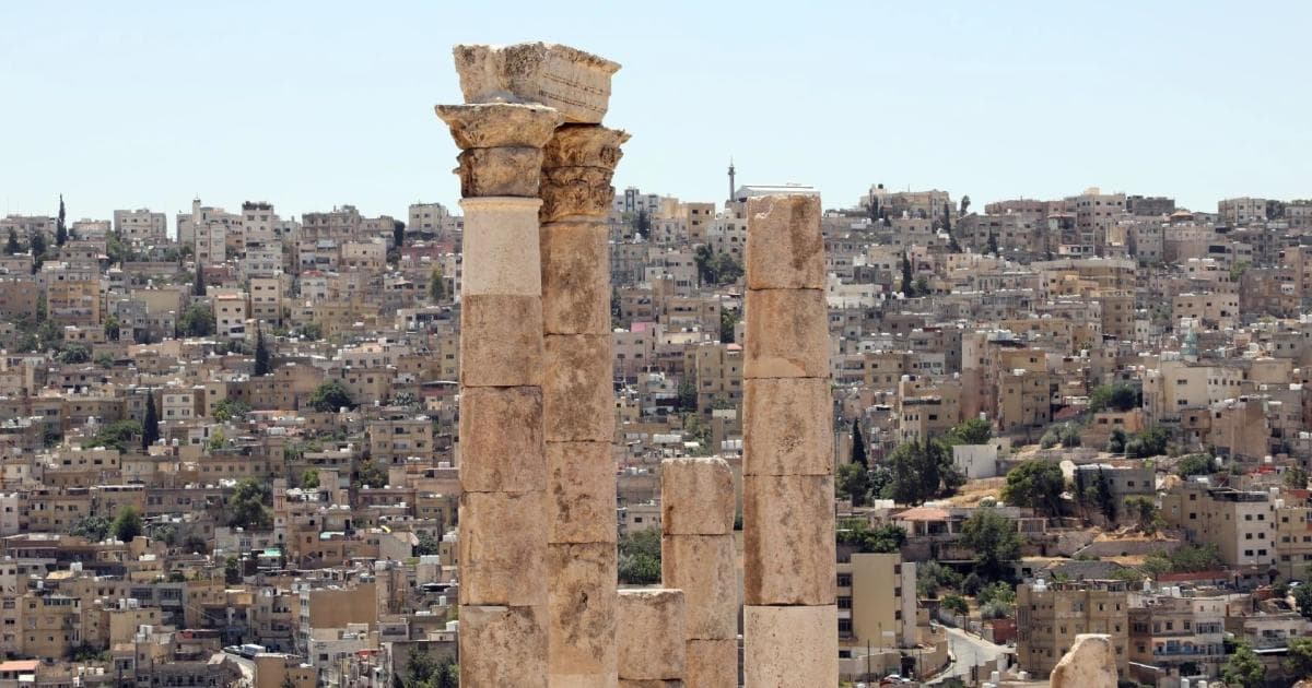 بدء مهرجان مسرح الرحالة الدولي في الأردن