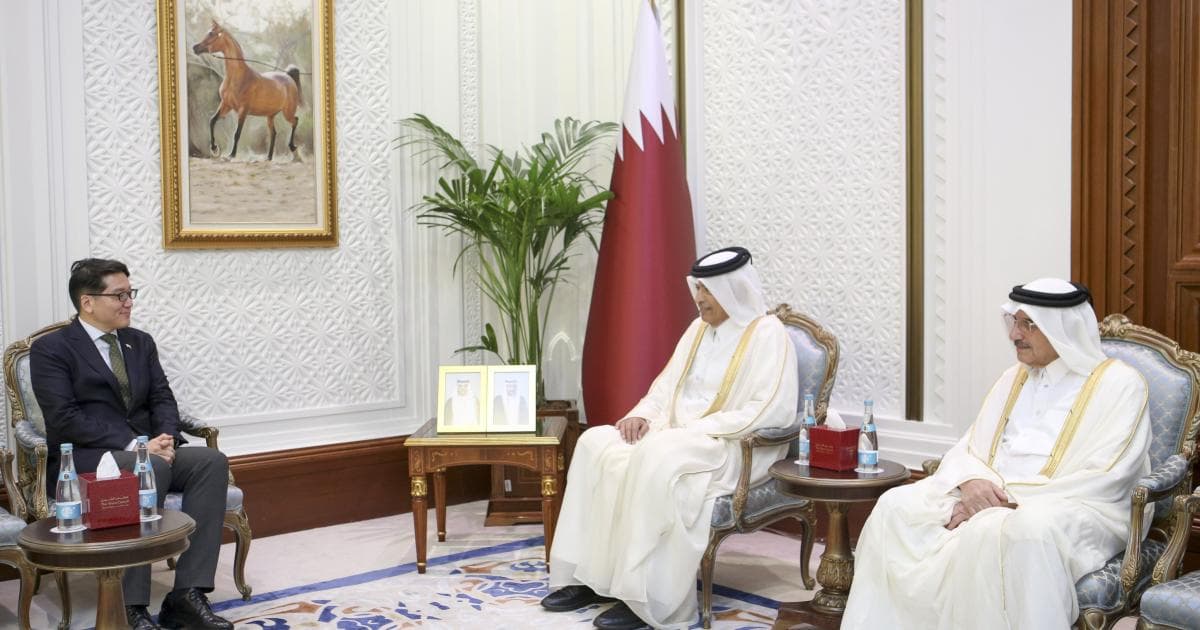 رئيس الشورى يلتقي السفير الكوري