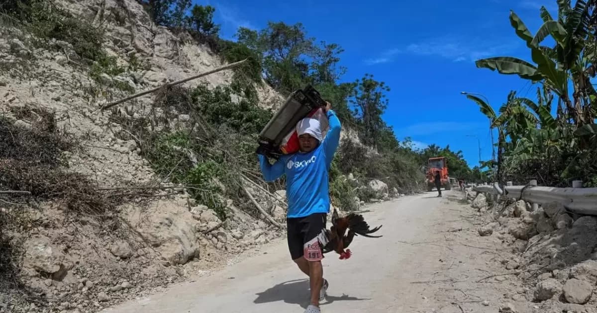 Philippines experiences 6.4 quake