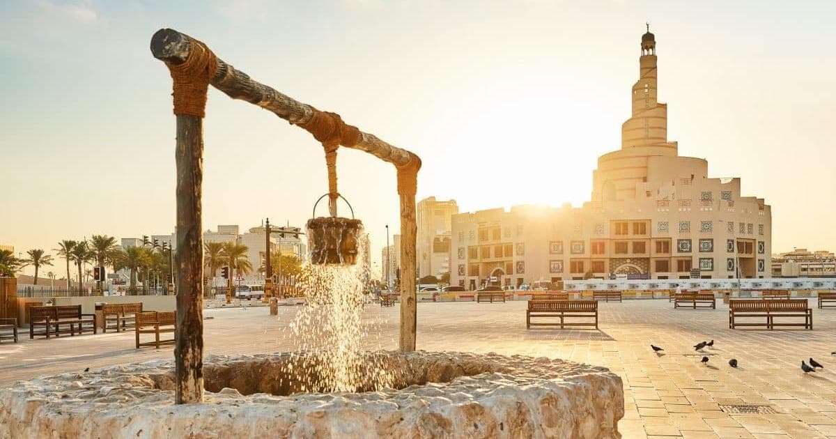 نهار حار مع غبار مستمر