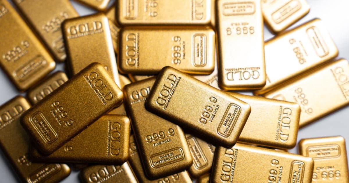 الذهب ينخفض مع توقعات السياسة الأمريكية