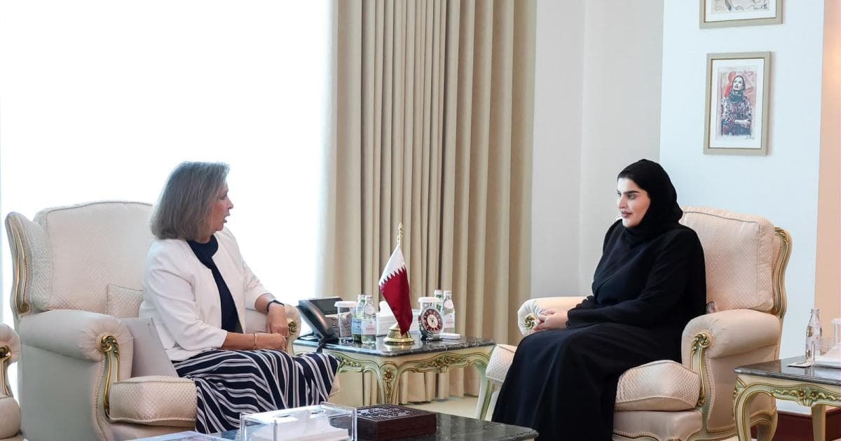 وزير التعاون يلتقي بالسفير السويسري