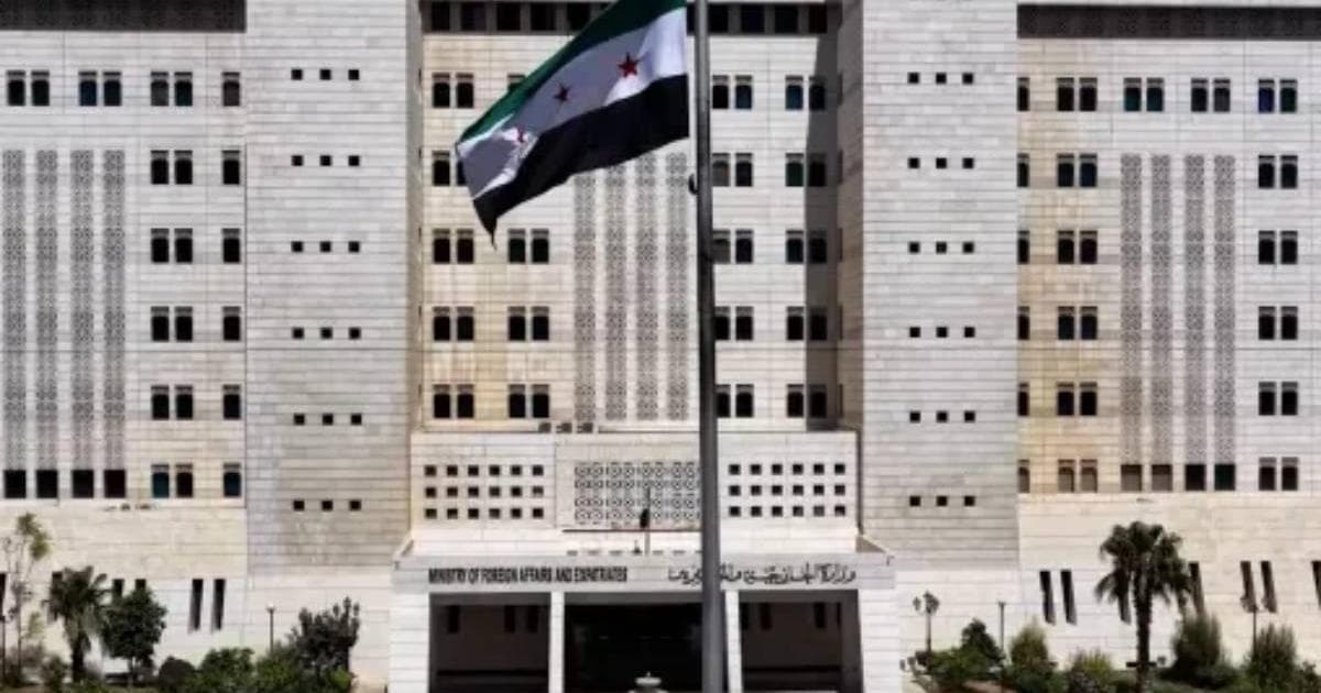 سوريا ترفض القصف الإسرائيلي لمطار إدلب