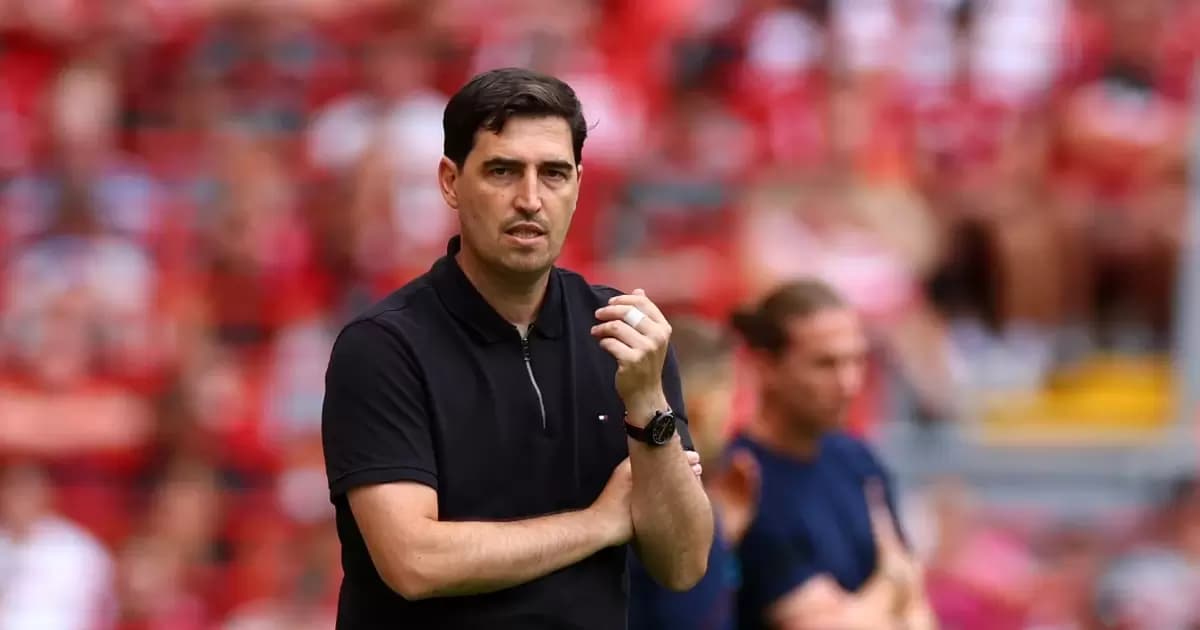 Liverpool vies for Chelsea star