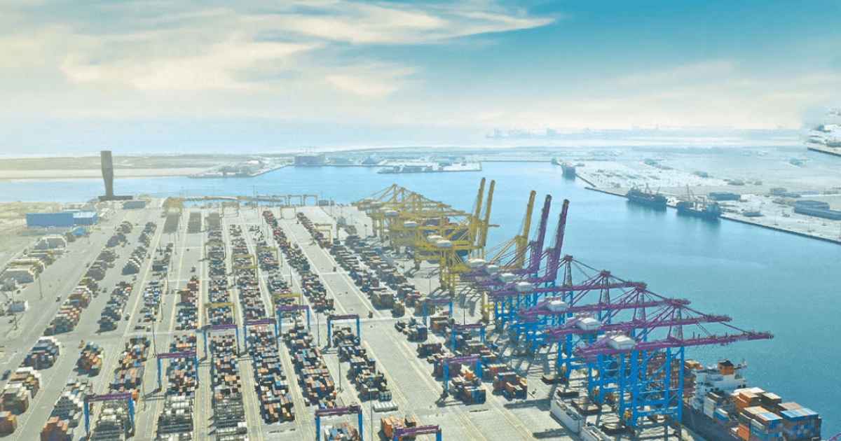 Qatar Ports Receive 120,000 Tons of Cargo
