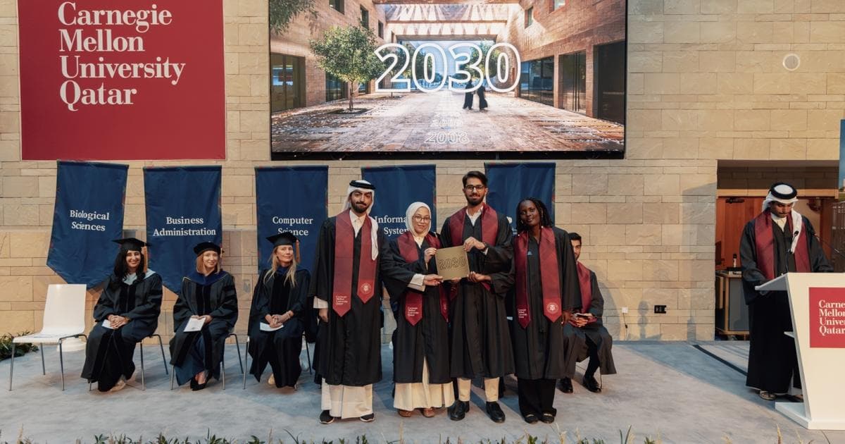 كارنيجي ميلون قطر تحتفل بأكبر دفعة طلابية