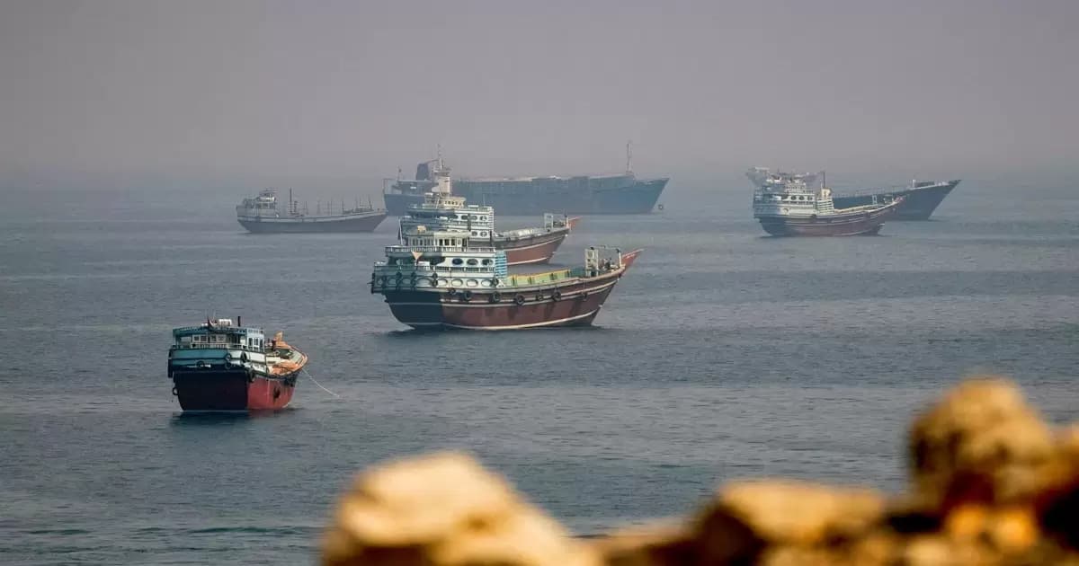 Washington: Iran Hasn't Exported Oil via Strait