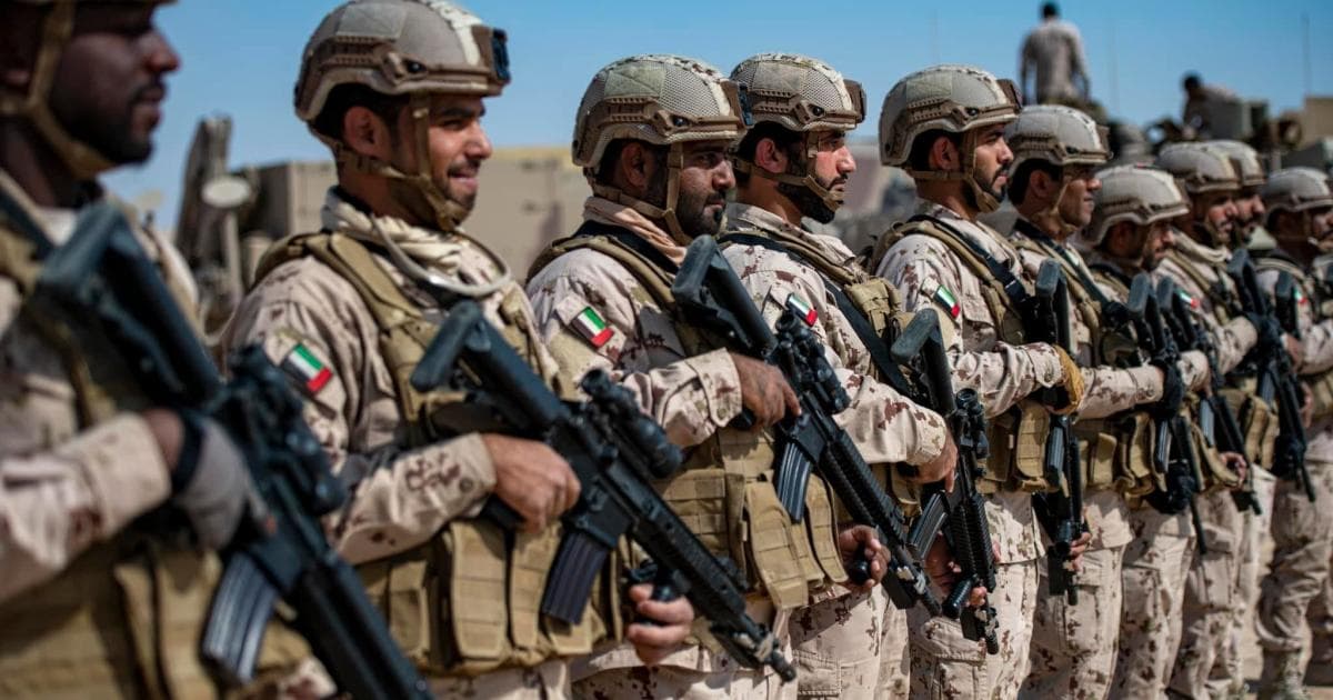 الدفاع الإماراتية تؤكد استشهاد اثنين من قواتها
