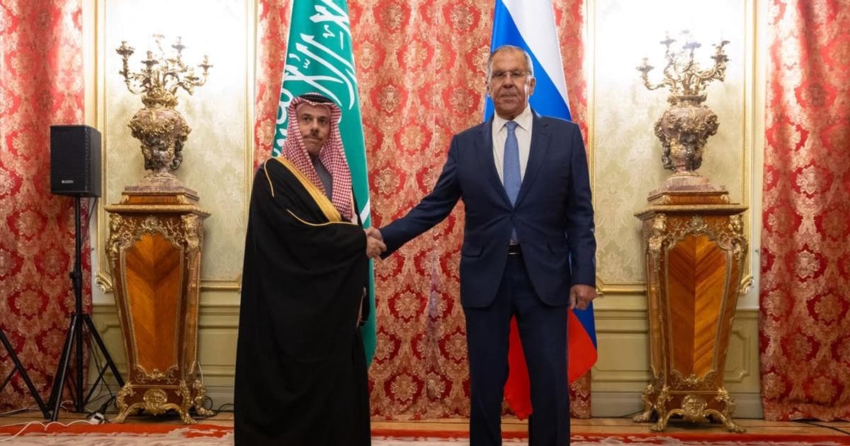 Russian and Saudi foreign ministers discuss regional issues