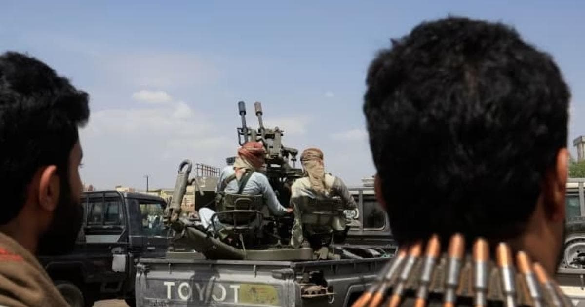 Missiles hit Ma'rib amid Houthi raids