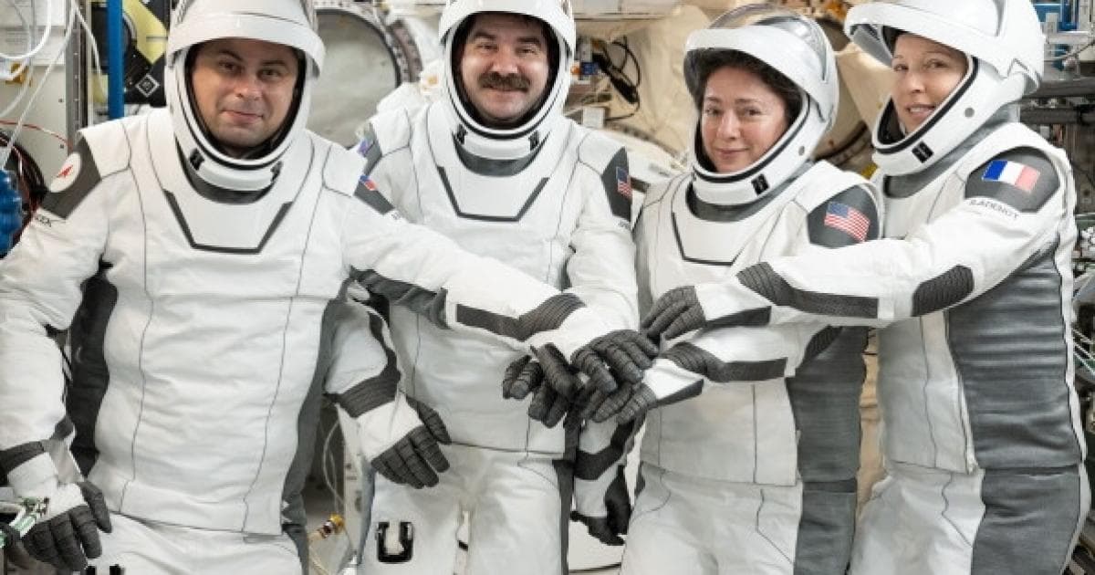 Four astronauts arrive home after 8-month mission