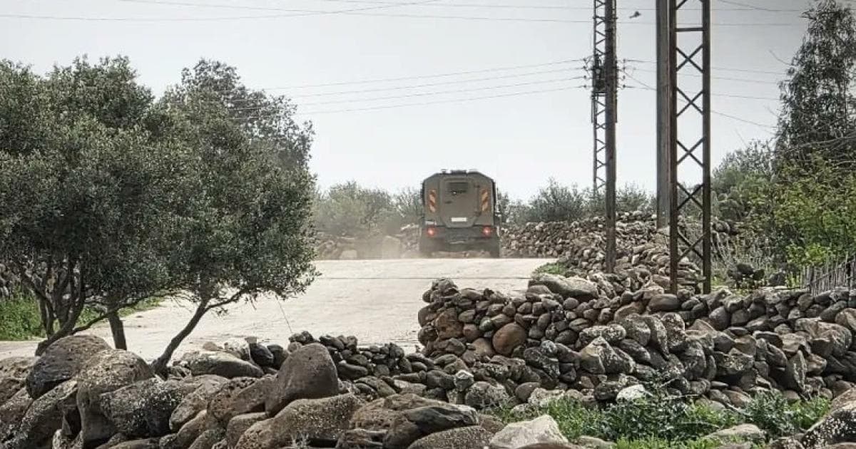 Occupation moves into Quneitra and fires at farmland