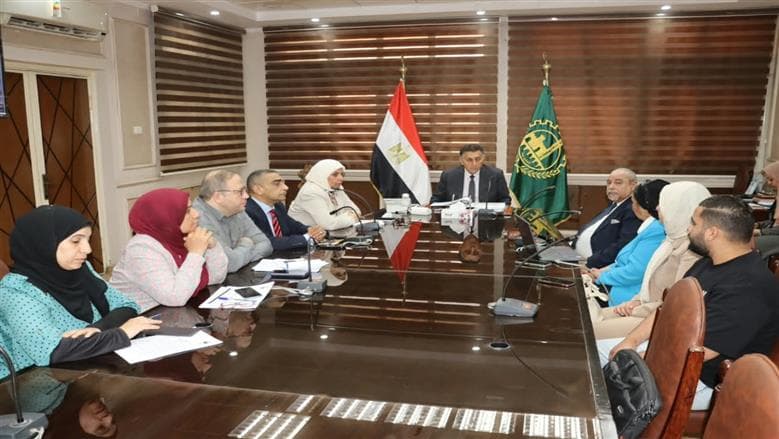 القليوبية تناقش تحويل القلج لمدينة