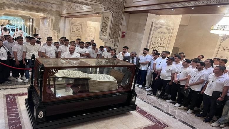 طلاب الجامعات يزورون مسجد مصر والكاتدرائية استعدادا لمؤتمر مصر 2026