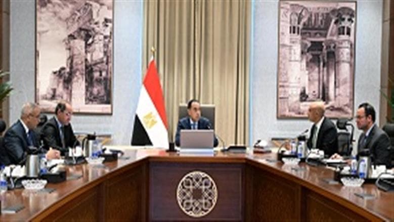 رئيس الوزراء يسلط الضوء على حوافز لتطوير مدارس التكنولوجيا