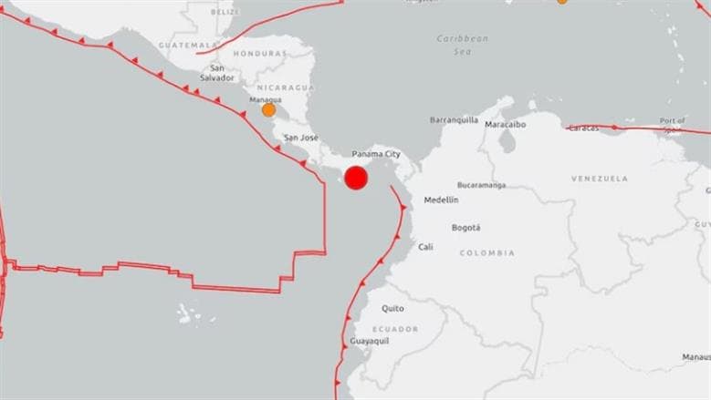 Panama hit by 7.7 quake and tsunami alerts