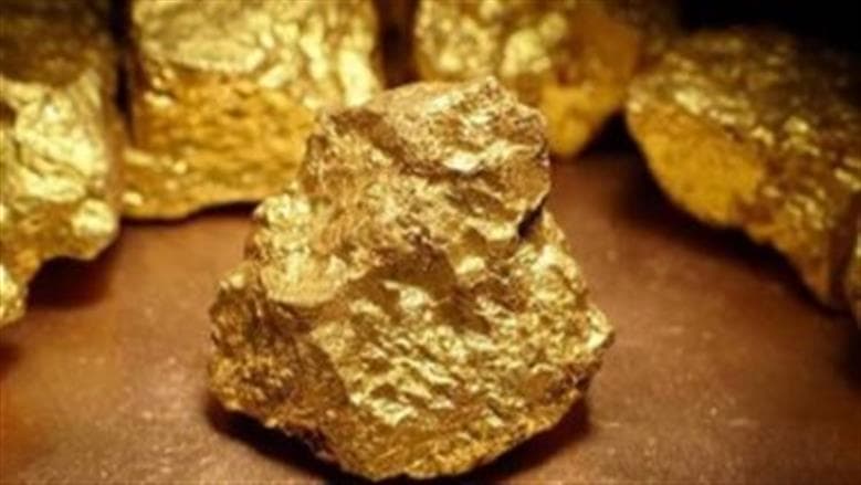 Global gold prices inch up amid rate influence