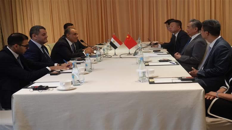 وزير الخارجية يركز على توطين الصناعة مع بكين
