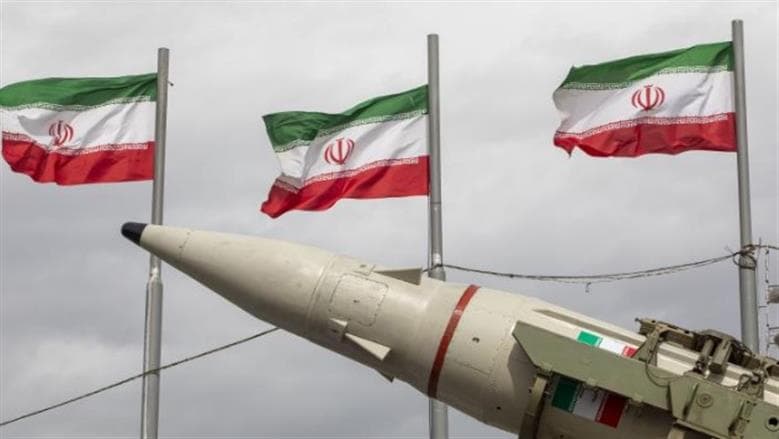Revolutionary Guard Threatens Strike Over Hormuz Tensions