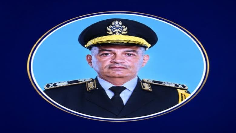 President Sisi awards Fayoum Security Chief