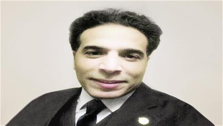 محمود حسين يعبث بأموال الجماعة وشرود شبابها