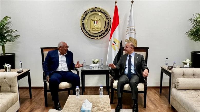 وزير الاستثمار يركز على توفير بدائل مناسبة للمشروعات