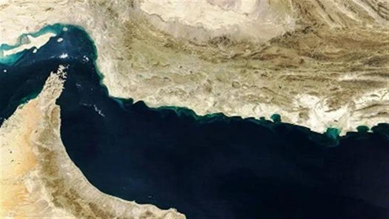 خبراء يراقبون تراجع الملاحة في هرمز