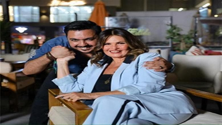 مخرج فيلم الست للمرة الأولى مع يسرا