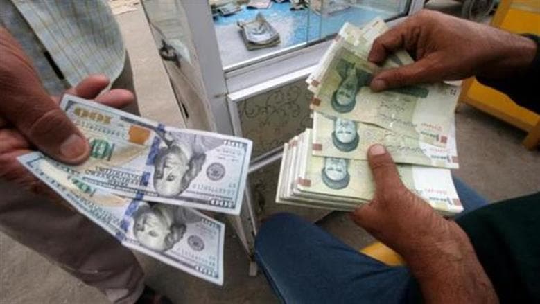الريال الإيراني يسجل أدنى مستوى مقابل الدولار