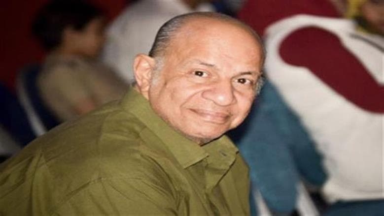 عيد أبو الحمد يطلب الدعاء لزوجته