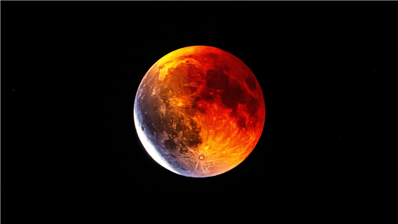 خسوف القمر بعد 48 ساعة عبر السماء
