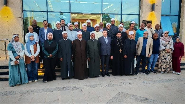 تكريم 30 إماما في أسوان بمناسبة المولد
