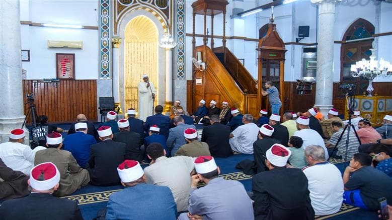 محافظ الإسكندرية يشارك في احتفال الأوقاف بالمولد النبوي