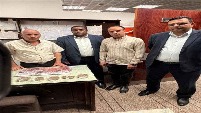 جمارك مطار الأقصر تضبط مخدرات