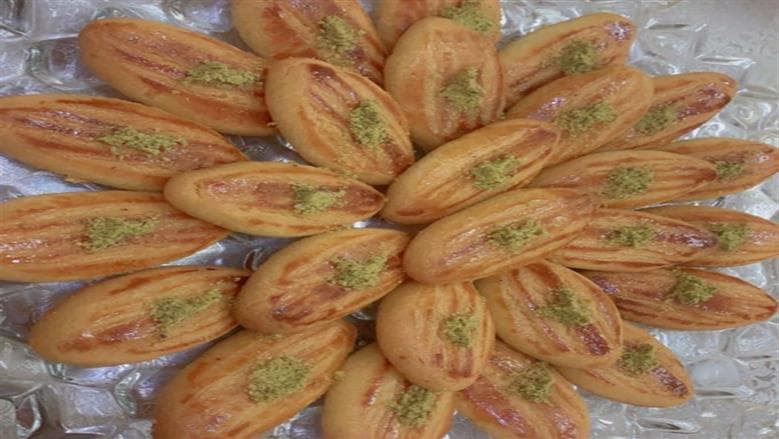 سبب تسمية رموش الست من هي