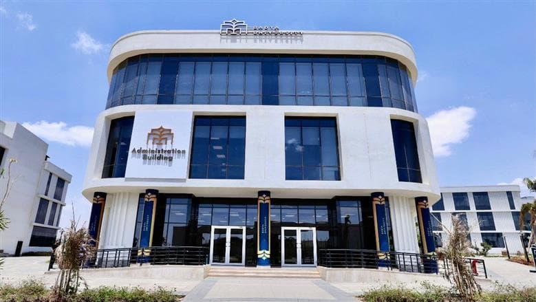 Pavia University expands international links