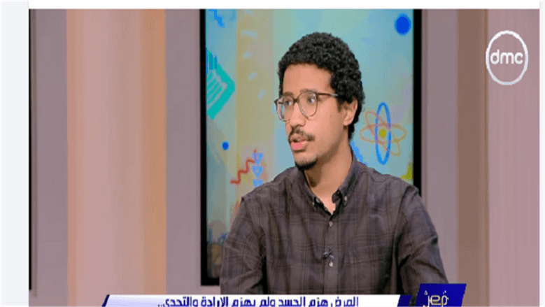 أحمد وحيد يتفوق في الثانوية بفضل دعم والده