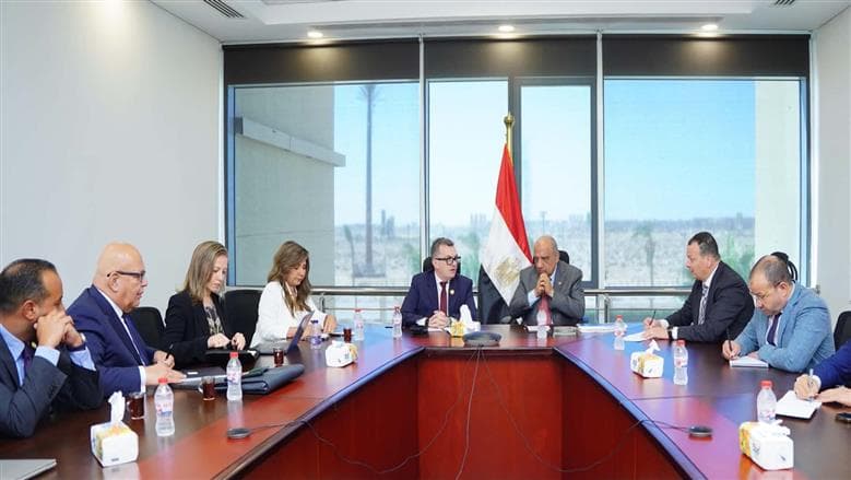 Electricity Minister Focuses on Rare Element Economics