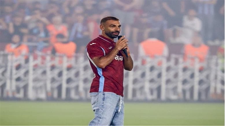Trabzon jewelers mark Salah deal with jerseys