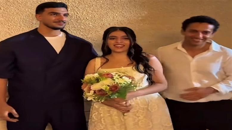 Artist Mohamed Hatim marks sister's engagement