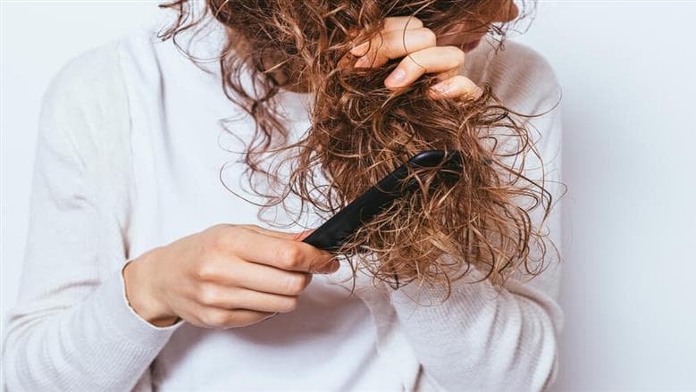 Tips for applying hair oil effectively