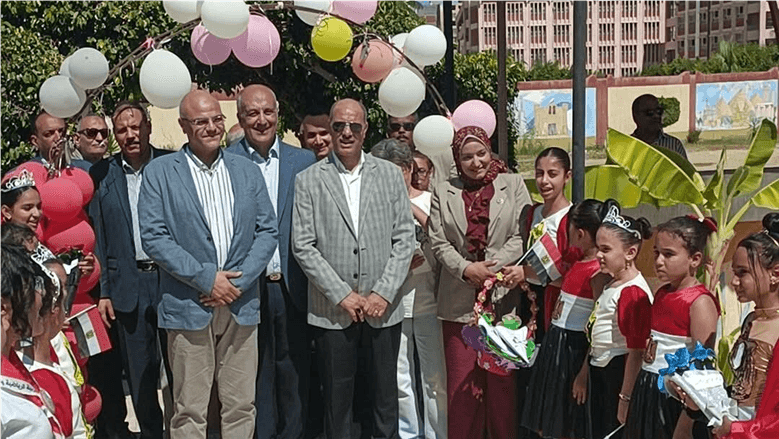 Alexandria governor pushes for more school green spaces