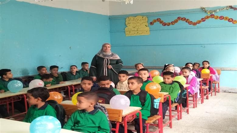 Gharbia Education Officials Ensure Ongoing Classes and Textbook Distribution