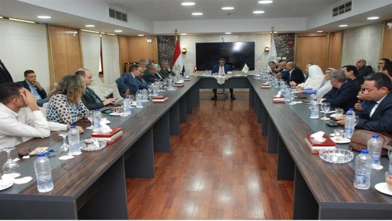 Media Minister reviews digital journalism development