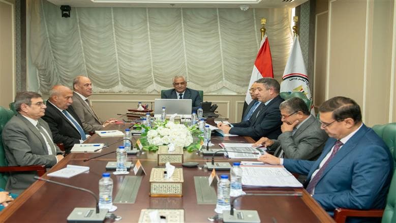 Military Minister: Using surplus for civilian needs
