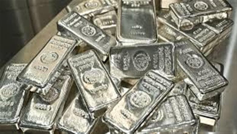 Egypt silver prices fall after rate hold
