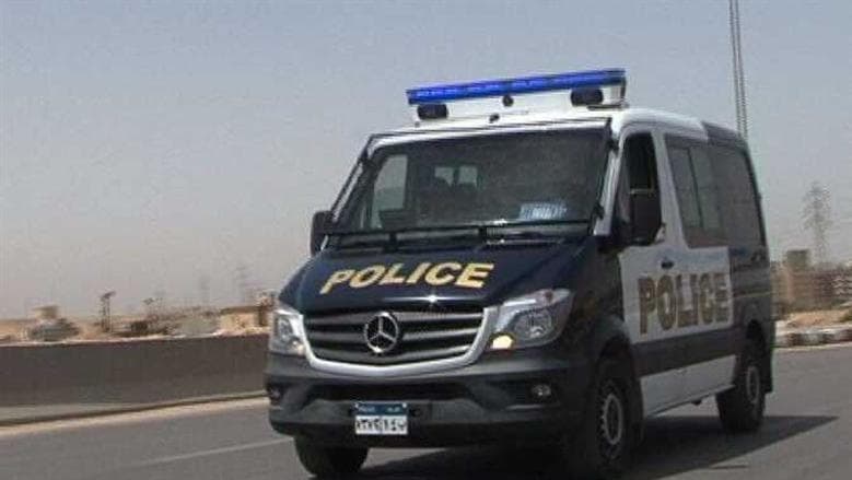 Arrest Processes in Giza Knife Fight